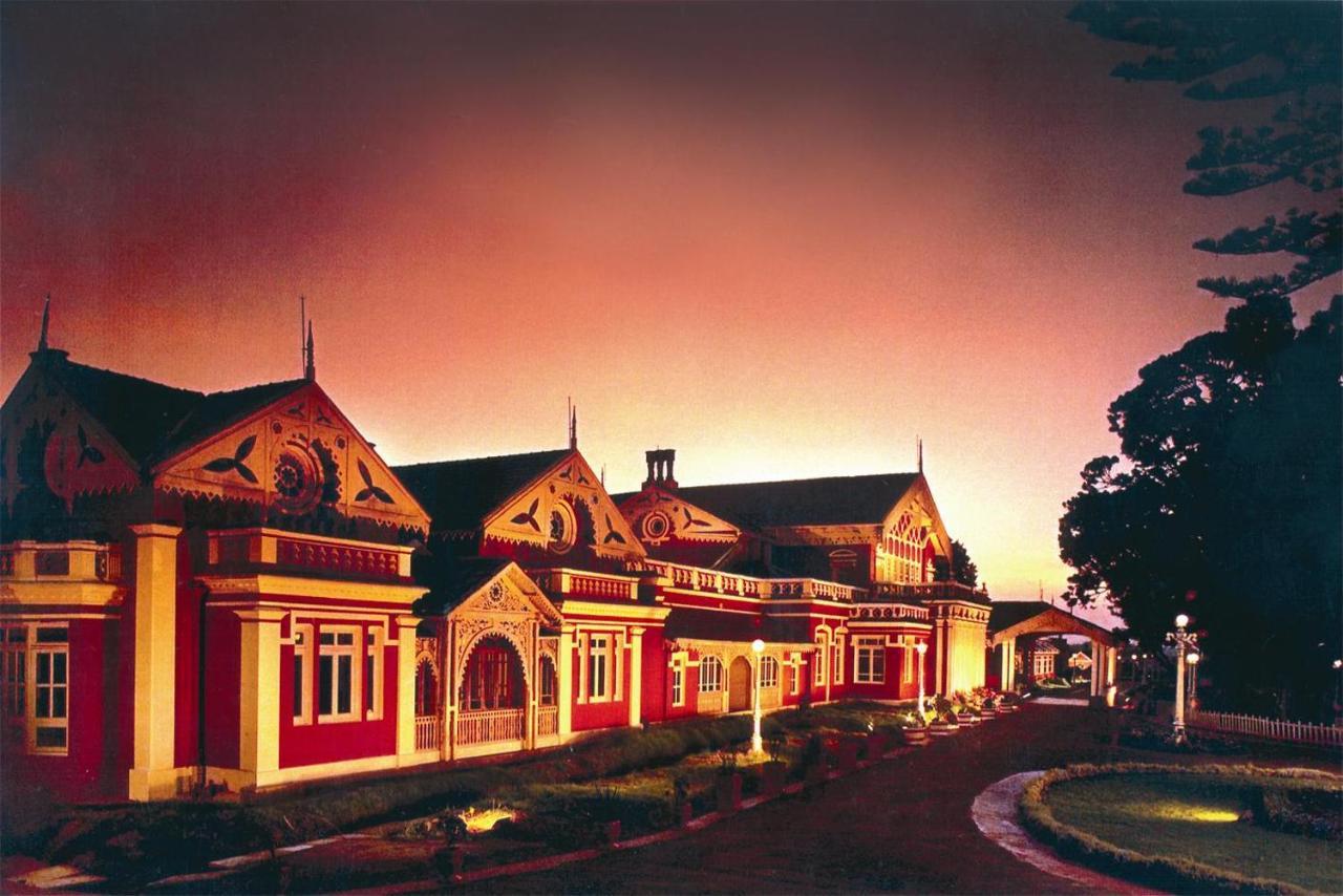Welcomheritage Fernhills Royal Palace Ooty Bagian luar foto