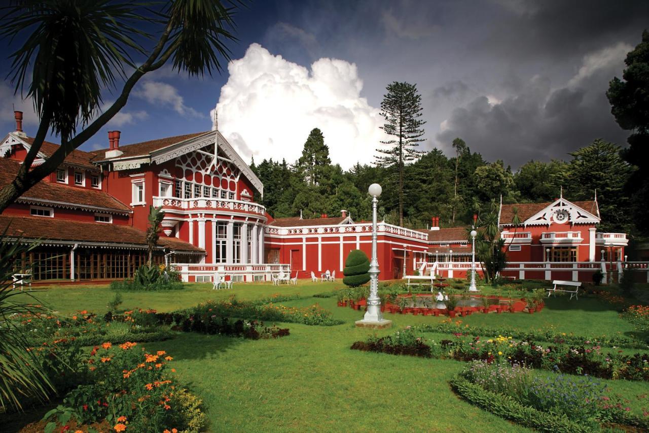 Welcomheritage Fernhills Royal Palace Ooty Bagian luar foto