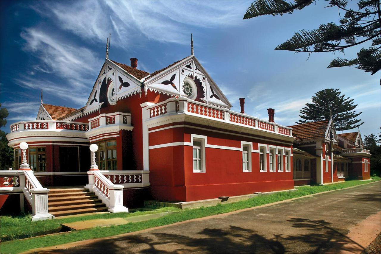 Welcomheritage Fernhills Royal Palace Ooty Bagian luar foto